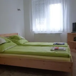 Keresztmama Haza Apartament Hajdúszoboszló