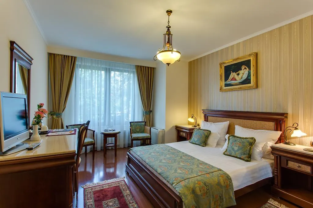 Vila Paris Boutique Hotel Bucarest 4*,  Romania