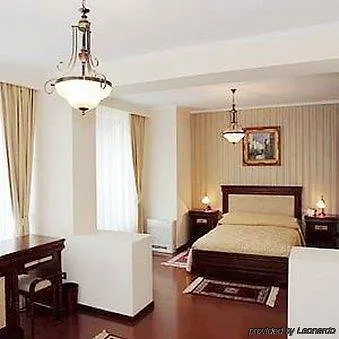 Vila Paris Boutique Hotel 부쿠레슈티